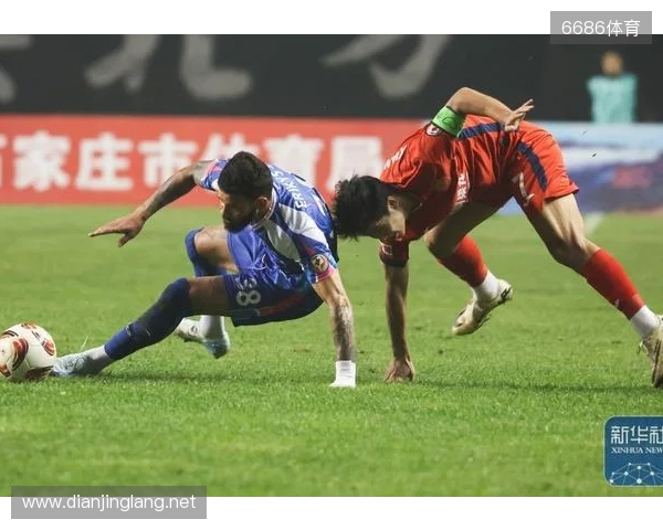 上海嘉定汇龙vs重庆铜梁龙首发：向余望出战，铜梁龙赢球就升超