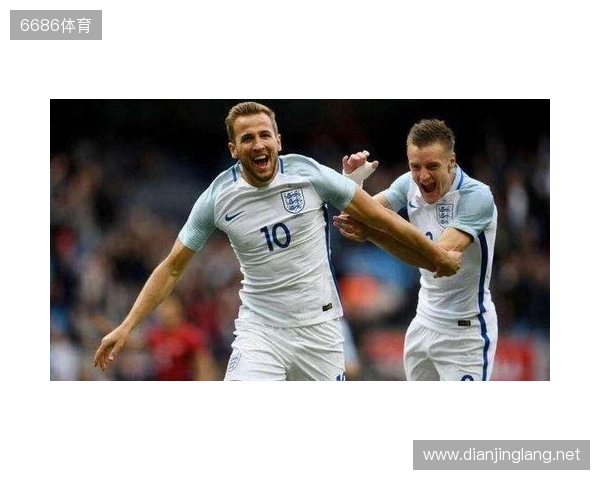 TA：英格兰显著依赖于其中轴线，他们是球队前景所系的存在